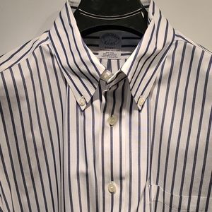 Brooks Brothers Button Down Shirt (Lg)